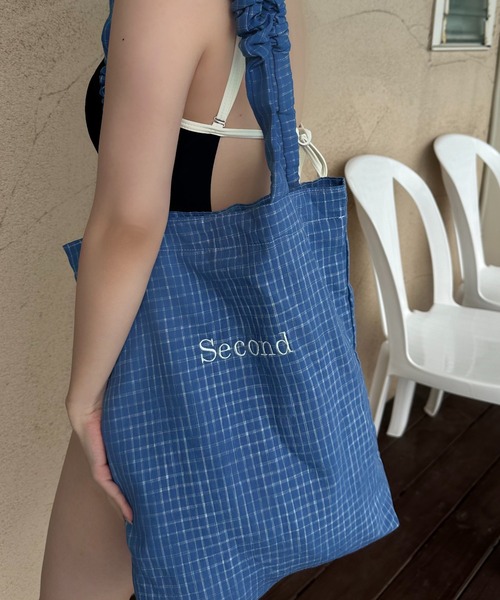 lawgy（ラウジー）の「handle gather check tote bag / ハンドルギャザーチェックトートバッグ（トートバッグ・レディース・ホワイト/ブルー/イエロー・FREE）」の11枚目の写真