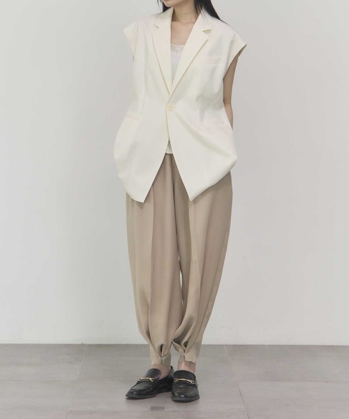THE PERMANENT EYE(ザパーマネントアイ)の「【THE TOKYO/ザトウキョウ】Sleeveless Jacket/スリーブレスジャケット/ジレベスト(ベスト・レディース・ホワイト/ダークネイビー・FREE)」の3枚目の写真