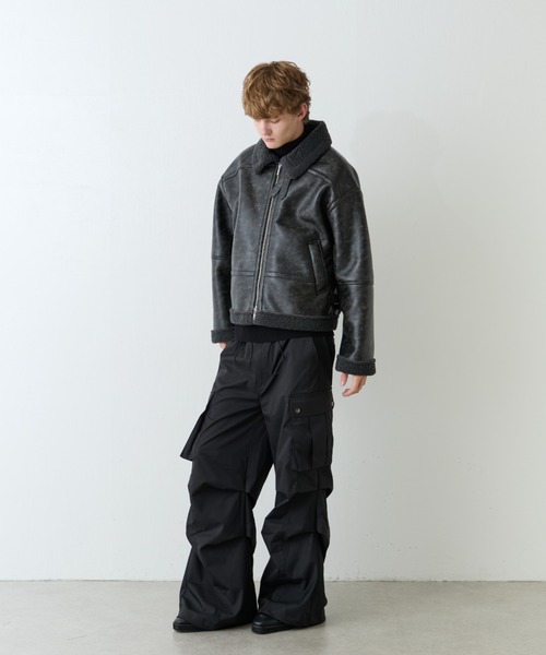 Lui's（ルイス）の「【Neucon/ニューコン】 ボリュームワイドパラシュートカーゴパンツ（カーゴパンツ・メンズ・グレー/ブラック・2/1）」の12枚目の写真