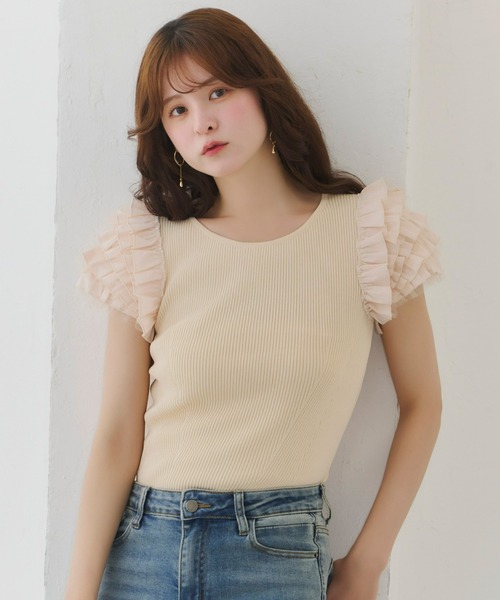 Olu.(オルドット)の「フリルスリーブサマーニット(Tシャツ/カットソー・レディース・ブラック/ベージュ/ホワイト・FREE)」の5枚目の写真