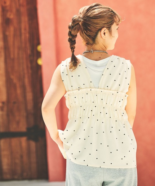 studio CLIP(スタディオクリップ)の「【イージーケア・接触冷感・UV】Wフロントシャーリングベストブラウス(シャツ/ブラウス・レディース・ブラウン/ブラック/オフホワイト・FREE)」の22枚目の写真