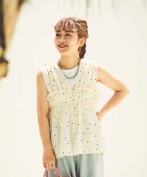 studio CLIP(スタディオクリップ)の「【イージーケア・接触冷感・UV】Wフロントシャーリングベストブラウス(シャツ/ブラウス・レディース・ブラウン/ブラック/オフホワイト・FREE)」の19枚目の写真