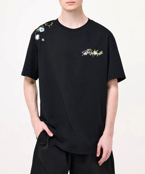 ファリファリ　Tシャツ　リーフ セール】フラワー ガーデン スクリプト ロゴ 刺繍 Tシャツ（T