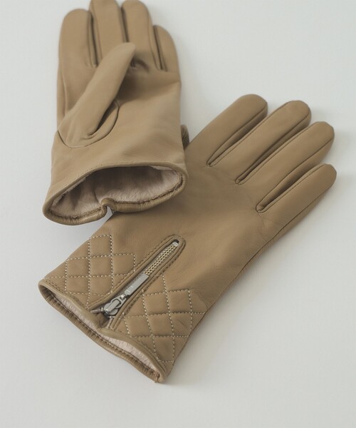 Ray BEAMS（レイビームス）の「レザー グローブ 25AW（手袋・レディース・ベージュ/ブラック/ワイン・ONE SIZE）」の2枚目の写真