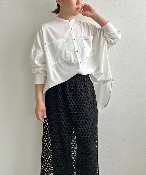 LHELBIE（レルビエ）の「ポンチョオーバーシャツ（シャツ/ブラウス・レディース・ブルー/オフホワイト/ブラック・M）」の18枚目の写真