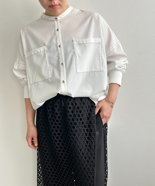 LHELBIE（レルビエ）の「ポンチョオーバーシャツ（シャツ/ブラウス・レディース・ブルー/オフホワイト/ブラック・M）」の22枚目の写真