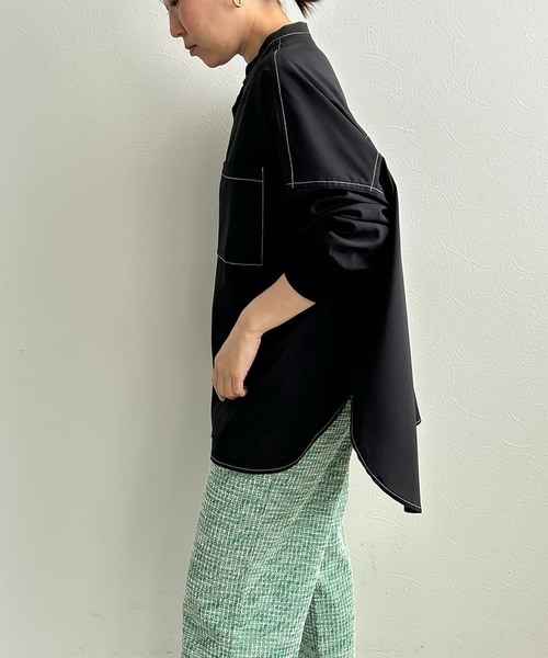 LHELBIE（レルビエ）の「ポンチョオーバーシャツ（シャツ/ブラウス・レディース・ブルー/オフホワイト/ブラック・M）」の11枚目の写真