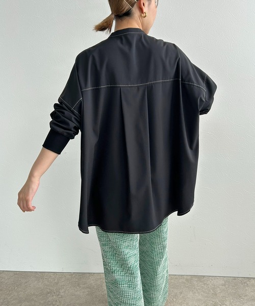 LHELBIE（レルビエ）の「ポンチョオーバーシャツ（シャツ/ブラウス・レディース・ブルー/オフホワイト/ブラック・M）」の12枚目の写真