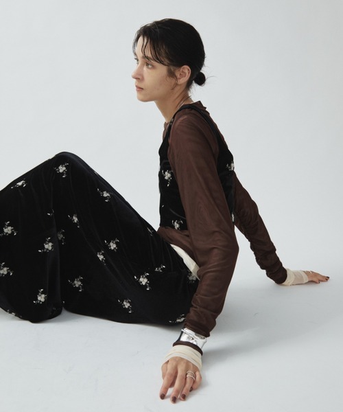 Aunt Marie's（アントマリーズ）の「フラワー刺繍ベロアビスチェ（その他トップス・レディース・ブラック/チャコールグレー・FREE）」の8枚目の写真