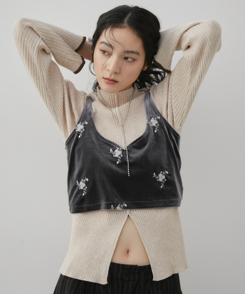 セール】フラワー刺繍ベロアビスチェ（その他トップス）｜Aunt Marie's