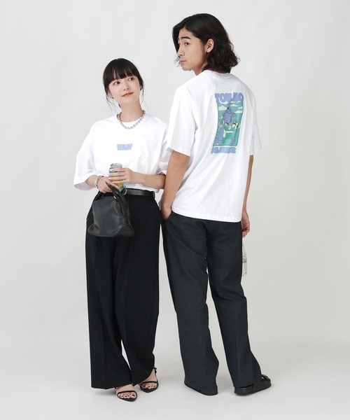 GLOBAL WORK(グローバルワーク)の「スーベニアTシャツ3/半袖/582246(Tシャツ/カットソー・メンズ・ブラック系9/ブラック系1/ホワイト系3/ホワイト系8/ホワイト系5/ホワイト系4/ネイビー系7/ブラック系6/ブラック系2・LARGE/X-LARGE/MEDIUM/SMALL)」の4枚目の写真