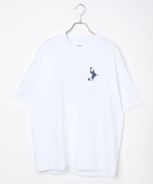 GLOBAL WORK(グローバルワーク)の「スーベニアTシャツ3/半袖/582246(Tシャツ/カットソー・メンズ・ブラック系9/ブラック系1/ホワイト系3/ホワイト系8/ホワイト系5/ホワイト系4/ネイビー系7/ブラック系6/ブラック系2・LARGE/X-LARGE/MEDIUM/SMALL)」の10枚目の写真