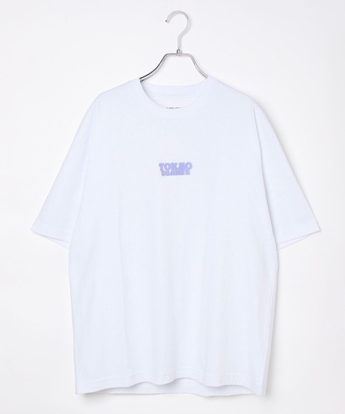 GLOBAL WORK(グローバルワーク)の「スーベニアTシャツ3/半袖/582246(Tシャツ/カットソー・メンズ・ブラック系9/ブラック系1/ホワイト系3/ホワイト系8/ホワイト系5/ホワイト系4/ネイビー系7/ブラック系6/ブラック系2・LARGE/X-LARGE/MEDIUM/SMALL)」の22枚目の写真
