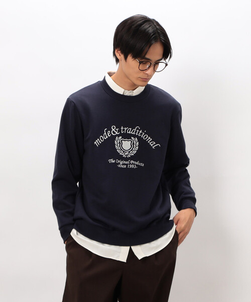 COMME CA ISM(コムサイズム)の「カレッジロゴ 刺繍プルオーバー(Tシャツ/カットソー・メンズ・ネイビー/グレー/ブラック/ワイン・MEDIUM/LARGE)」の3枚目の写真
