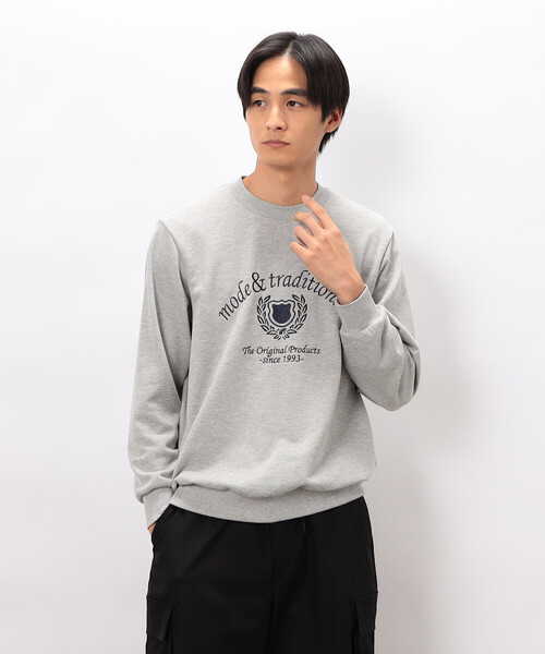 COMME CA ISM(コムサイズム)の「カレッジロゴ 刺繍プルオーバー(Tシャツ/カットソー・メンズ・ネイビー/グレー/ブラック/ワイン・MEDIUM/LARGE)」の13枚目の写真