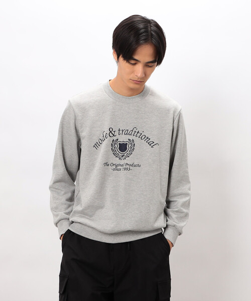 COMME CA ISM(コムサイズム)の「カレッジロゴ 刺繍プルオーバー(Tシャツ/カットソー・メンズ・ネイビー/グレー/ブラック/ワイン・MEDIUM/LARGE)」の11枚目の写真