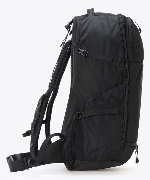Columbia(コロンビア)の「撥水 Columbia/ペッパーロック アドバンス 40L バックパック(リュック )大容量 PC収納(15インチ対応)/コロンビア(バックパック/リュック・レディース・グレー/ブラック・ONE SIZE)」の20枚目の写真