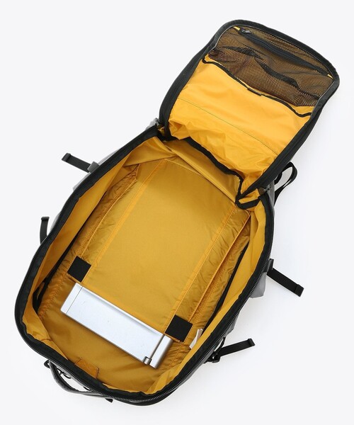 Columbia(コロンビア)の「撥水 Columbia/ペッパーロック アドバンス 40L バックパック(リュック )大容量 PC収納(15インチ対応)/コロンビア(バックパック/リュック・レディース・グレー/ブラック・ONE SIZE)」の15枚目の写真
