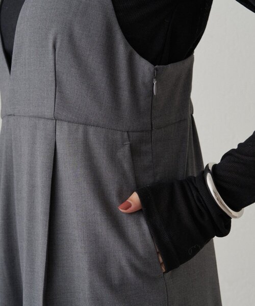 LOUNGEDRESS（ラウンジドレス）の「【＠___kuuu__コラボカラー登場！】Vキャミサロペット（サロペット/オーバーオール・レディース・グレー/ブラウン・FREE）」の18枚目の写真