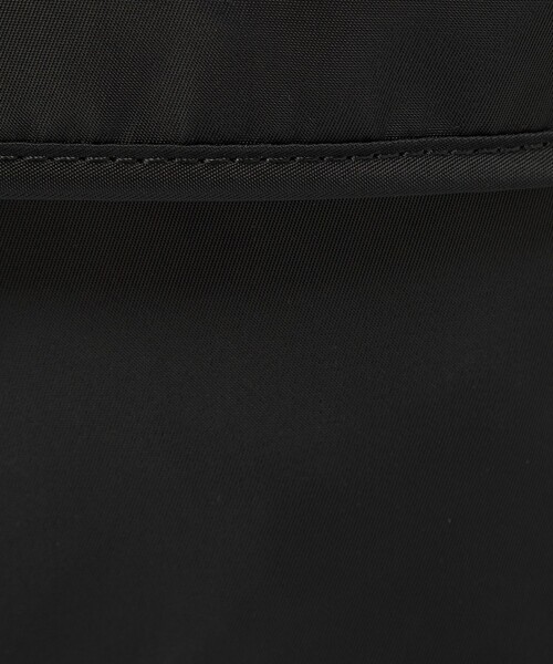 green label relaxing(グリーンレーベルリラクシング)の「【WEB限定】WR ダブル フラップ バックパック リュック -撥水-(バックパック/リュック・メンズ・ダークグレー/ブラック・FREE)」の21枚目の写真