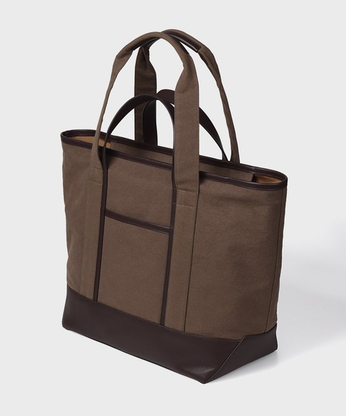 Paul Smith(ポールスミス)の「エンボスキャンバス トートバッグ Paul Smith(ポールスミス)の「エンボスキャンバス トートバッグ