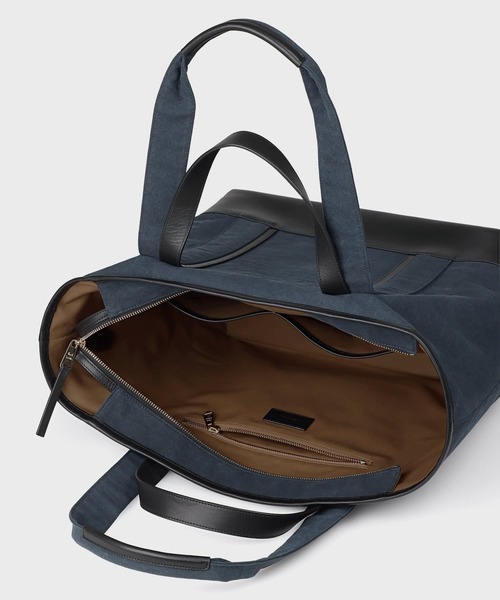 Paul Smith（ポールスミス）の「エンボスキャンバス トートバッグ