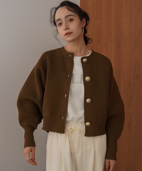 Bou Jeloud(ブージュルード)の「ビッグ釦柄切替カーディガン(カーディガン/ボレロ・レディース・ブラウン/ブルー/ブラック・FREE)」の2枚目の写真
