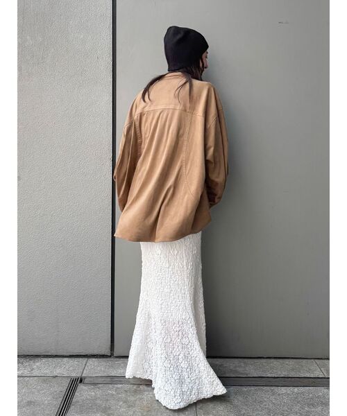 Ungrid（アングリッド）の「スウェードライクルーズシャツ（シャツ/ブラウス・レディース・ベージュ/アイボリー・FREE）」の7枚目の写真