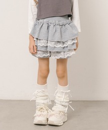 URBAN CHERRY（アーバンチェリー）の「【ふわもち軽やか素材】レースツーティアフリルショートパンツ（その他パンツ・キッズ）」
