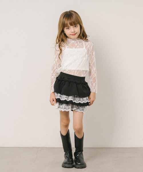 URBAN CHERRY(アーバンチェリー)の「【ふわもち軽やか素材】レースツーティアフリルショートパンツ(その他パンツ・キッズ・グレー/ブラック・150cm/140cm/130cm/120cm/110cm)」の12枚目の写真