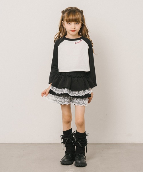 URBAN CHERRY(アーバンチェリー)の「【ふわもち軽やか素材】レースツーティアフリルショートパンツ(その他パンツ・キッズ・グレー/ブラック・150cm/140cm/130cm/120cm/110cm)」の21枚目の写真