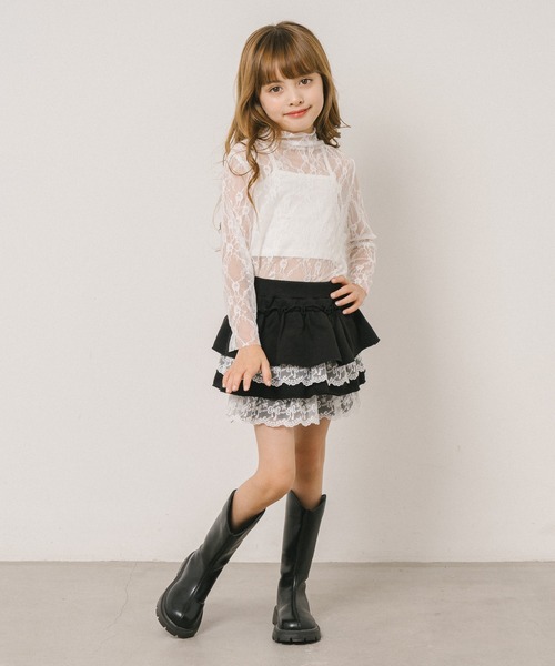 URBAN CHERRY(アーバンチェリー)の「【ふわもち軽やか素材】レースツーティアフリルショートパンツ(その他パンツ・キッズ・グレー/ブラック・150cm/140cm/130cm/120cm/110cm)」の8枚目の写真