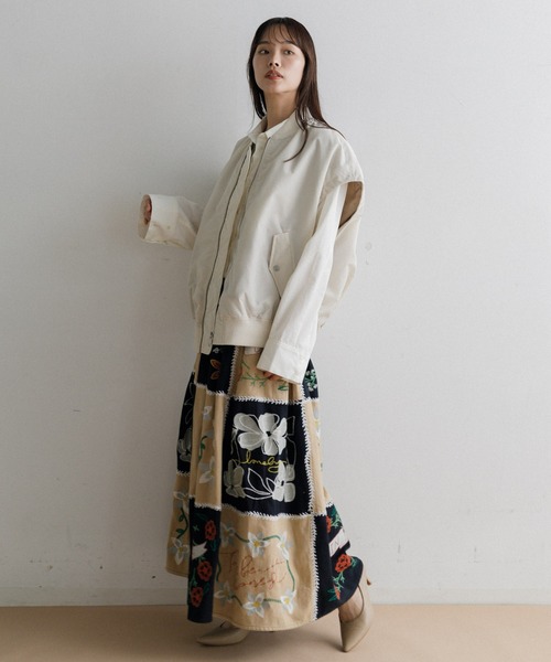 upperhights（アッパーハイツ）の「upper hights THE U-2 VEST（ベスト・レディース・グレイッシュベージュ/オフホワイト・1）」の14枚目の写真