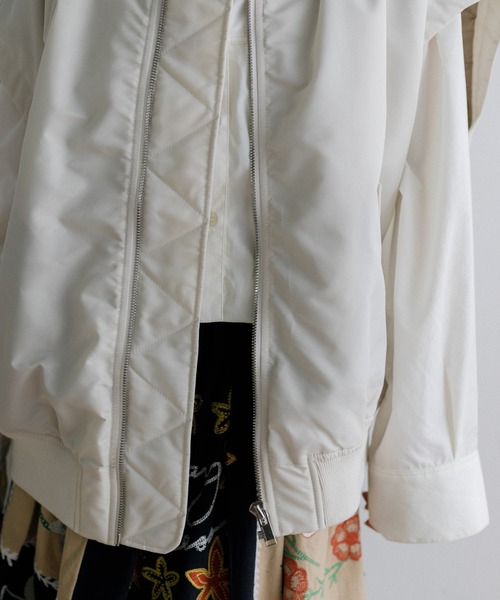 upperhights（アッパーハイツ）の「upper hights THE U-2 VEST（ベスト・レディース・グレイッシュベージュ/オフホワイト・1）」の10枚目の写真