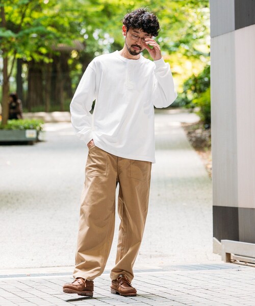 FREAK'S STORE(フリークスストア)の「HEAVY WEIGHT / ヘビーウェイト ヘンリーネック ロングスリーブTシャツ/10.5オンス(Tシャツ/カットソー・メンズ・ホワイト/チャコールグレー/ライトグレー/グリーン・SMALL/MEDIUM/LARGE)」の13枚目の写真