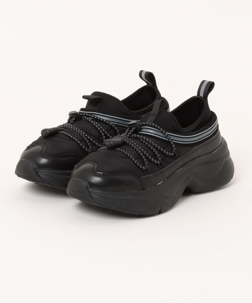 MAD FOOT（マッドフット）の「MADFOOT! マッドフット バンジーレーススニーカー【撥水/軽量/幅広3E】厚底 スリッポン 250030（スニーカー・キッズ・ホワイト/ブラウン系その他/ブラック・24.0cm/23.0cm/22.0cm/21.0cm/20.0cm）」の2枚目の写真