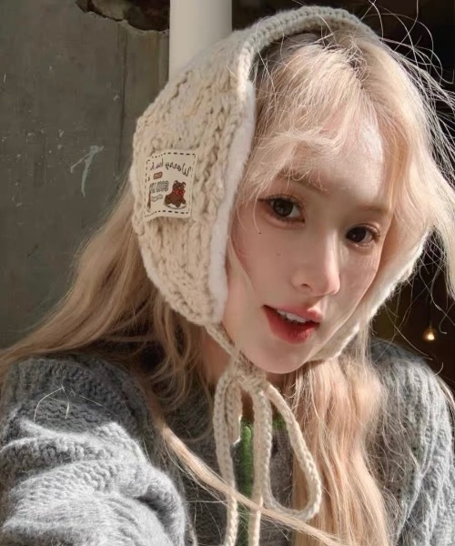 Burner(バーナー)の「【CHI SELECT】裏ボア ロゴワッペン耳当て イヤーマフ chi-earmuff-3-15(イヤーマフ・レディース・イエロー系その他/レッド/ホワイト系その他/ブルー系その他/パープル/マスタード/グリーン/ターコイズブルー/ピンク系その他・FREE)」の7枚目の写真