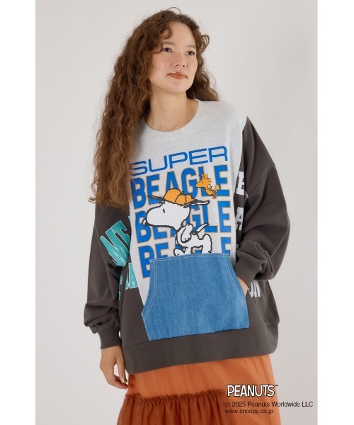 RODEO CROWNS WIDE BOWL（ロデオクラウンズワイドボウル）の「(PEANUTS) カスタムスウェットトップス（スウェット・レディース・ブラック系その他/ブラウン系その他/ブルー系その他3/グリーン系その他・FREE）」の2枚目の写真