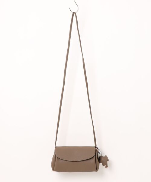Burner(バーナー)の「【OKUOKU 0909】ぞう エレファントチャーム付き 本革 ショルダーバッグ oku-bag-1-83【GBT】(ショルダーバッグ・レディース・ベージュ系その他/ブラック/アイボリー/ブラウン系その他・FREE)」の1枚目の写真