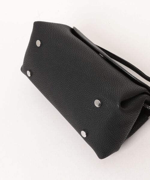 Burner(バーナー)の「【OKUOKU 0909】ぞう エレファントチャーム付き 本革 ショルダーバッグ oku-bag-1-83【GBT】(ショルダーバッグ・レディース・ベージュ系その他/ブラック/アイボリー/ブラウン系その他・FREE)」の6枚目の写真