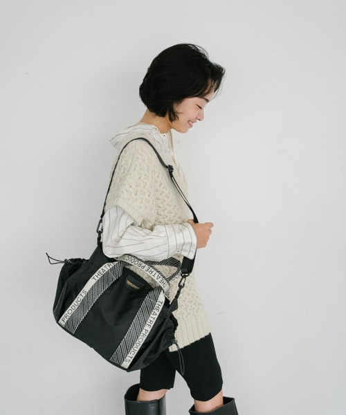 THEATRE PRODUCTS(シアタープロダクツ)の「ドットJQテープナイロン2WAYバッグ(M)(ショルダーバッグ・レディース・アイボリー/ブラック・FREE)」の6枚目の写真