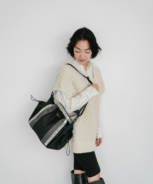 THEATRE PRODUCTS(シアタープロダクツ)の「ドットJQテープナイロン2WAYバッグ(M)(ショルダーバッグ・レディース・アイボリー/ブラック・FREE)」の9枚目の写真