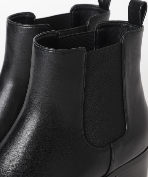 mysty woman（ミスティウーマン）の「トラッドゴアブーツ　610572（ブーツ・レディース・ブラック・LARGE/MEDIUM）」の2枚目の写真