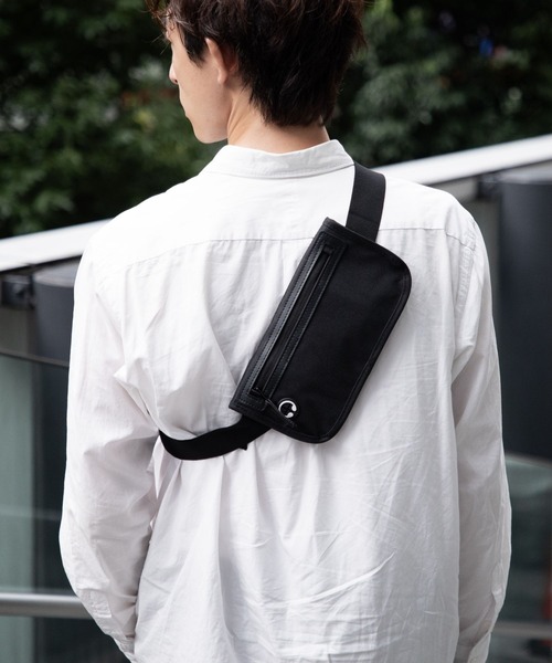 UNKOWN&Co. / WATERPROOF セキュリティーポーチ パスポートケース 防水