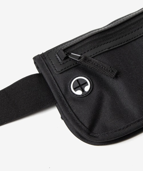 UNKNOWN&Co.(アンノウンアンドコー)の「UNKOWN&Co. / WATERPROOF セキュリティーポーチ パスポートケース 防水 ウエストバッグ(ボディバッグ/ウエストポーチ・メンズ・ブラック・FREE)」の12枚目の写真