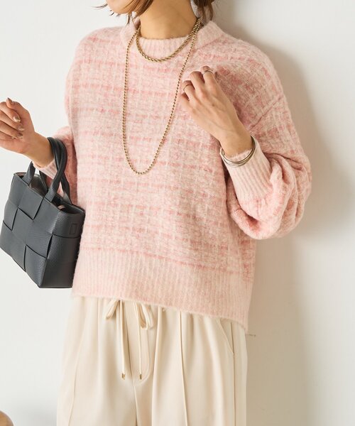 Jena espace merveilleux（ジェナ　エスパスメルヴェイユ）の「格子ジャガードクルーニット（ニット/セーター・レディース・ベージュ/ピンク/グレー・FREE）」の19枚目の写真