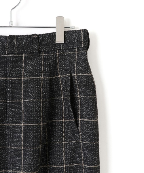 ADAM ET ROPE'（アダムエロペ）の「【WEB限定】サイドラインツイードスカート（スカート・レディース・チャコールグレー/ブラック系その他/ダークブラウン・38/36）」の6枚目の写真