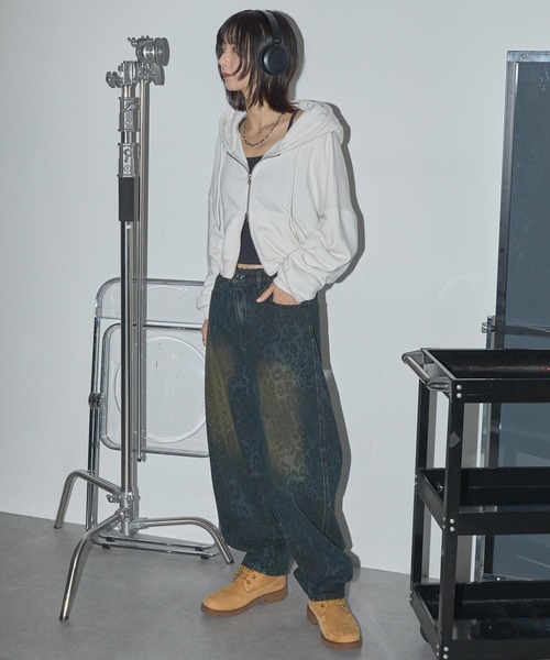Anchor Smith(アンカー スミス)の「ヴィンテージライクレオパードセミワイドカーブデニムパンツ(デニムパンツ・レディース・ブルー/ブラック/ブラウン・L/M/S)」の9枚目の写真