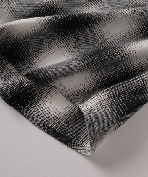 SlashDate(スラッシュデイト)の「【83】 クロップド ソフト フランネル チェックシャツ/ショート丈/短丈(シャツ/ブラウス・メンズ・チャコールグレー/ブラック/ネイビー/ホワイト/ブラウン/グリーン/レッド・M/L/XL)」の11枚目の写真