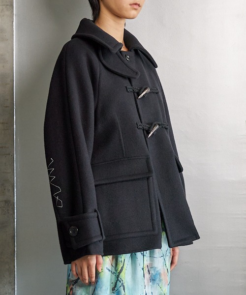 RUMCHE(ラムシェ)の「Stitch River Short Duffle Coat / ステッチリバーショートダッフルコート(ダッフルコート・レディース・ブラック/ネイビー・FREE)」の5枚目の写真